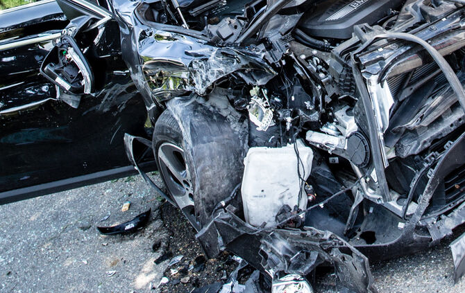 Unfall Müllfahrzeug_13