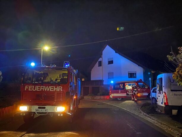 Auenwald: Gaskonzentration im Gebaeude - mehrere verletzte