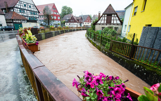 Hochwasser entlang der Wieslauf, Klingenmühle bis Schlechtbach, 21.05.2019.