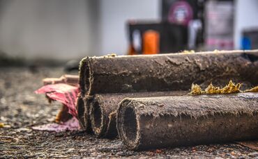 Böller Kracher Chinakracher Feuerwerk Silvester Symbol Symbolbild symolfoto