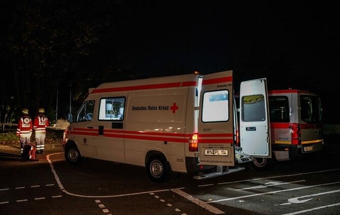 Starke Rauchentwicklung bei Brand im Schulzentrum  - Bild 22_21