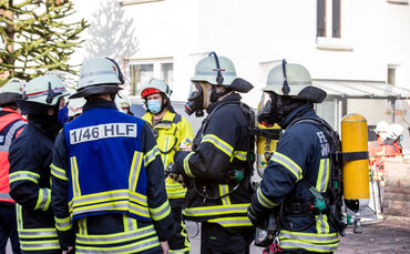 Gasflasche in Haus explodiert, Seitenstr., Schawikheim, 09.11.2020.