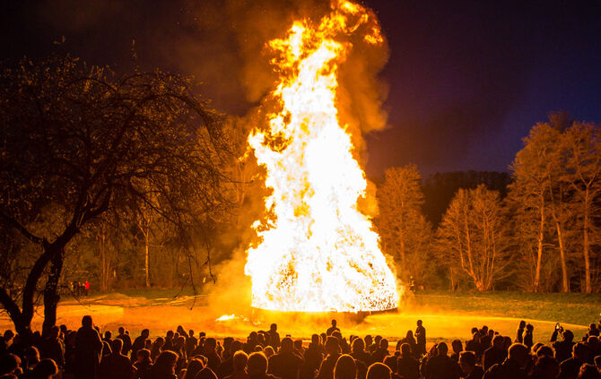 Gigantisches Osterfeuer - Bild 11_11