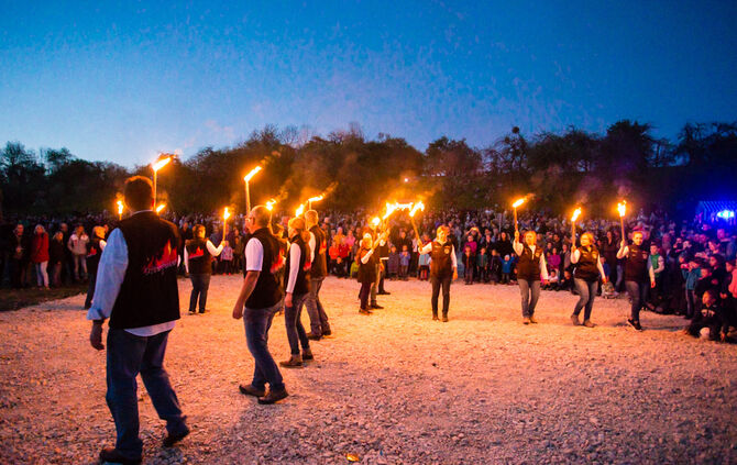Gigantisches Osterfeuer - Bild 17_17