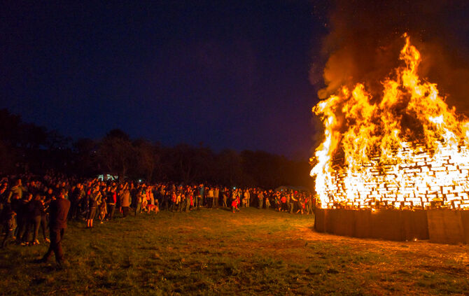 Gigantisches Osterfeuer - Bild 22_22