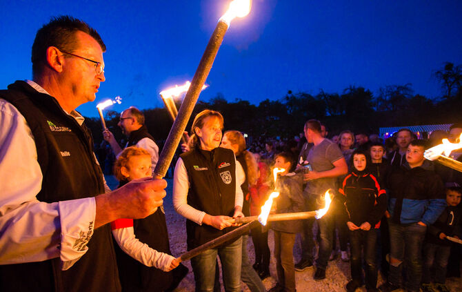 Gigantisches Osterfeuer - Bild 34_34