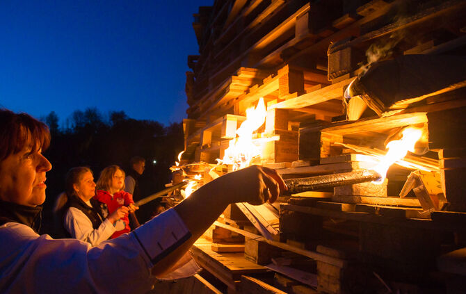Gigantisches Osterfeuer - Bild 37_37