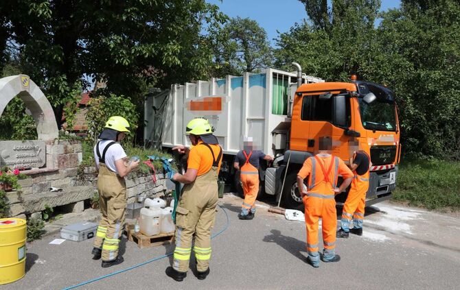 Feuerwehreinsatz in Kernen_0
