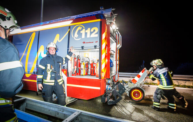 Ein Verletzter nach Unfall auf B14 - Bild 06_7