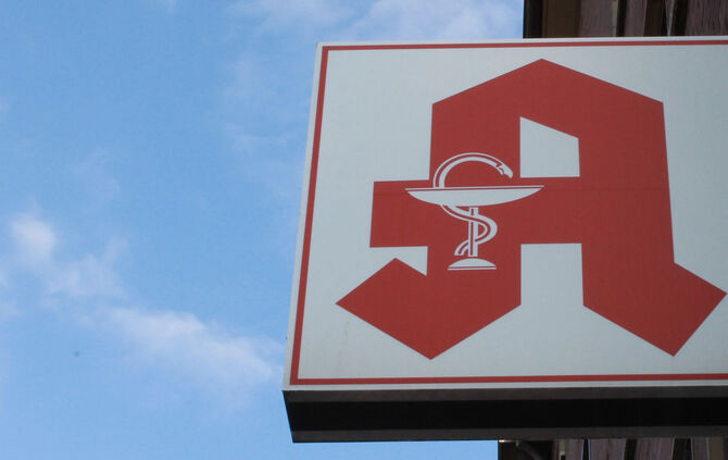 Apotheke Schild Symbol