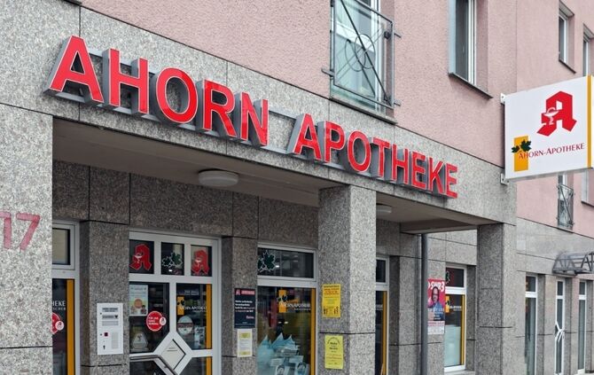 24StdRudAhornapotheke02