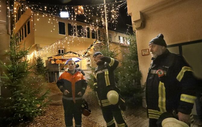 Rudersberg Adventswald Sicherheit Feuerwehr Poilzei_0