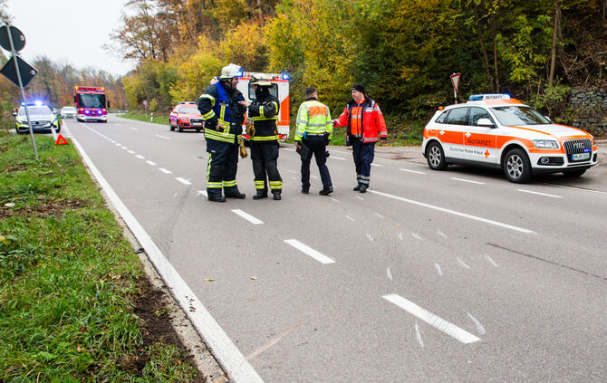 55-Jährige bei Zusammenstoß schwer verletzt - Bild 07_8