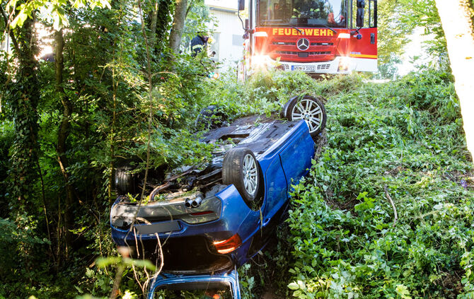 BMW landet im Buchenbach - Bild 27_26