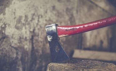 Axt Beil Holzfäller_0