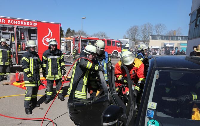 Plüderhausen Freiwillige Feuerwehr Übung Truppmannausbildung Schorndorf Ausbildung Grundausbildung_3