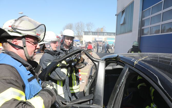 Plüderhausen Freiwillige Feuerwehr Übung Truppmannausbildung Schorndorf Ausbildung Grundausbildung_7