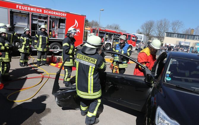 Plüderhausen Freiwillige Feuerwehr Übung Truppmannausbildung Schorndorf Ausbildung Grundausbildung_13