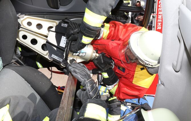 Plüderhausen Freiwillige Feuerwehr Übung Truppmannausbildung Schorndorf Ausbildung Grundausbildung_16