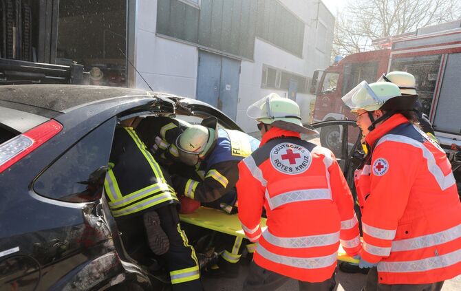 Plüderhausen Freiwillige Feuerwehr Übung Truppmannausbildung Schorndorf Ausbildung Grundausbildung_18