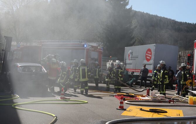 Plüderhausen Freiwillige Feuerwehr Übung Truppmannausbildung Schorndorf Ausbildung Grundausbildung_21