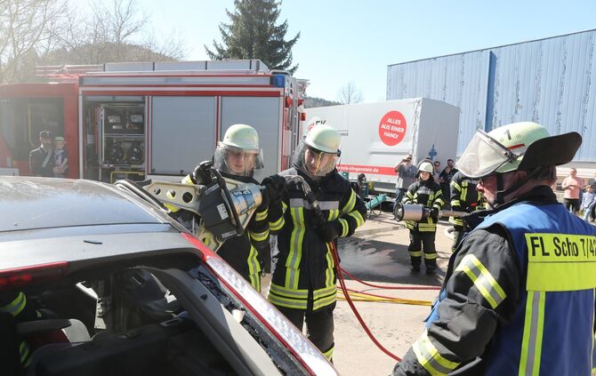 Plüderhausen Freiwillige Feuerwehr Übung Truppmannausbildung Schorndorf Ausbildung Grundausbildung_23