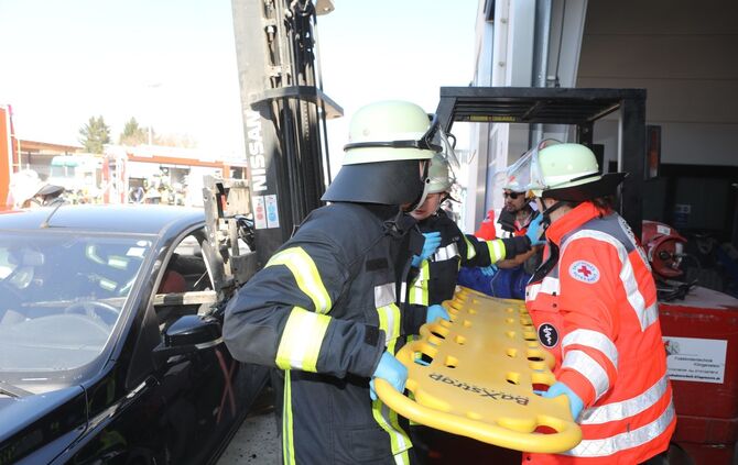 Plüderhausen Freiwillige Feuerwehr Übung Truppmannausbildung Schorndorf Ausbildung Grundausbildung_38
