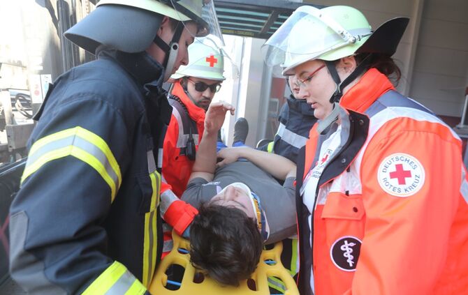 Plüderhausen Freiwillige Feuerwehr Übung Truppmannausbildung Schorndorf Ausbildung Grundausbildung_39
