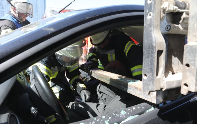 Plüderhausen Freiwillige Feuerwehr Übung Truppmannausbildung Schorndorf Ausbildung Grundausbildung_42