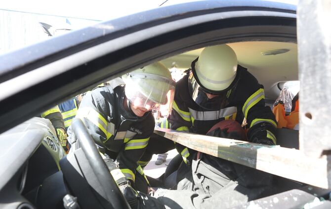Plüderhausen Freiwillige Feuerwehr Übung Truppmannausbildung Schorndorf Ausbildung Grundausbildung_48