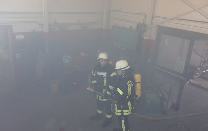 Plüderhausen Freiwillige Feuerwehr Übung Truppmannausbildung Schorndorf Ausbildung Grundausbildung_49