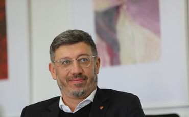 Claus Vogt ist Präsident des VfB Stuttgart 1893 e.V. und Aufsichtsratsvorsitzender der VfB Stuttgart 1893 AG