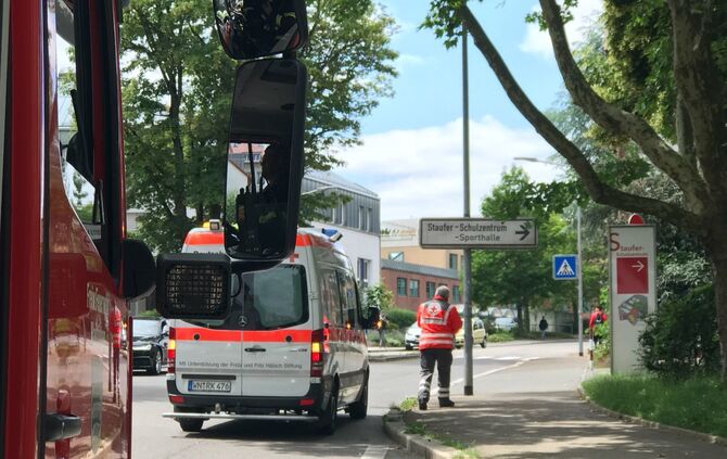 Feuerwehreinsatz an der Staufer Grundschule_3