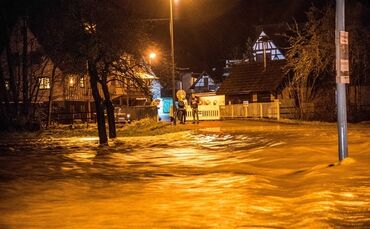 Murrhardt Pegel Überflutung Überschwemmung Straßen Feuerwehr Steigend überflutet_0