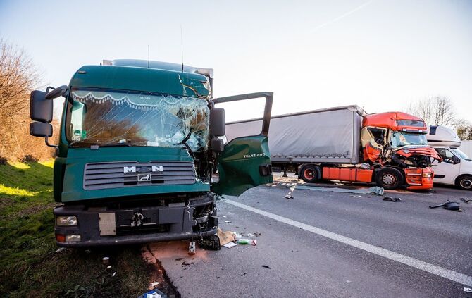 Unfall_A81_Stauende-014_4