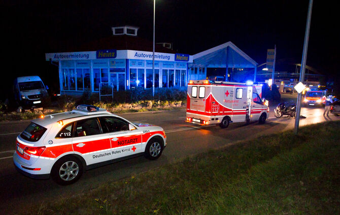 Schwerer Unfall kurz vor Einmündung in B14 - Bild 07_4