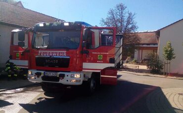 Kellerbrand in Sporthalle Berglen-Steinach_0
