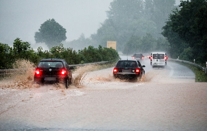 Hochwasser durch Starkregen im Oberen Remstal, Plüderhausen, 11.06.2018.