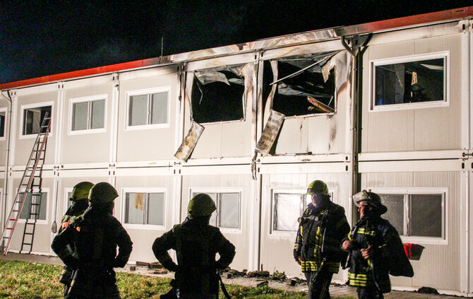 Brand in Asylunterkunft #2 - Bild 03_14
