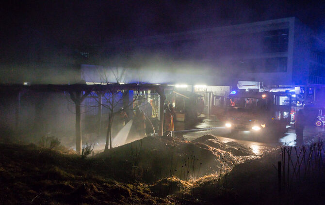 Brand bei der Paulinenpflege - Bild 01_0