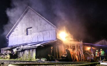 Brand im Heizraum in einer Scheune, Osterhof, Remshalden, 14.12.2020.