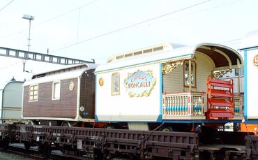 Bahnankunft Circus Roncalli_0