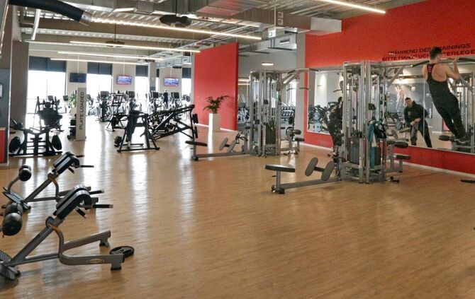 6efff7e6-ed50-483d-8566-b6cac21b445f.jpg_1