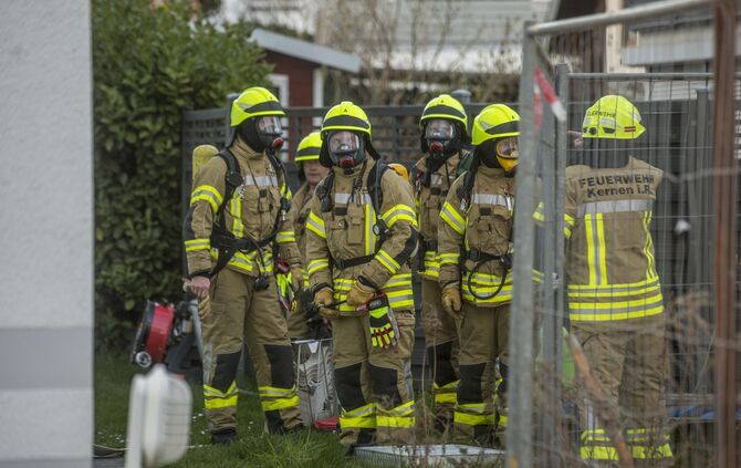 Gasgrill in Flammen - Blaulicht - Zeitungsverlag Waiblingen