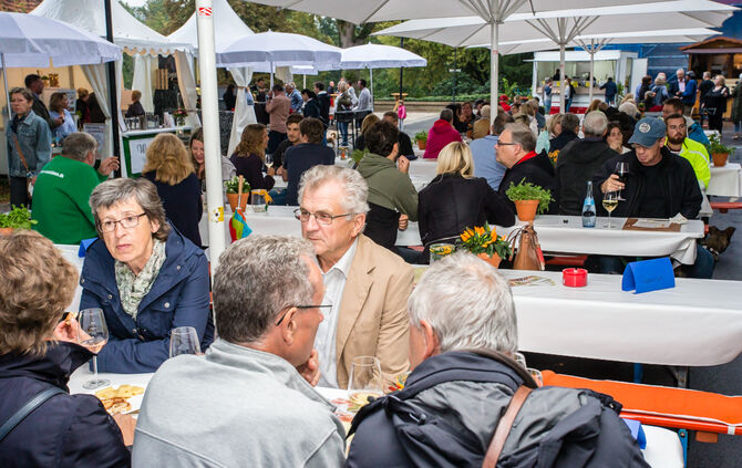 5. Weinfest eröffnet - Bild 28_11