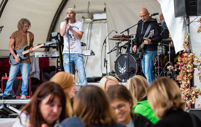 5. Weinfest eröffnet - Bild 11_25