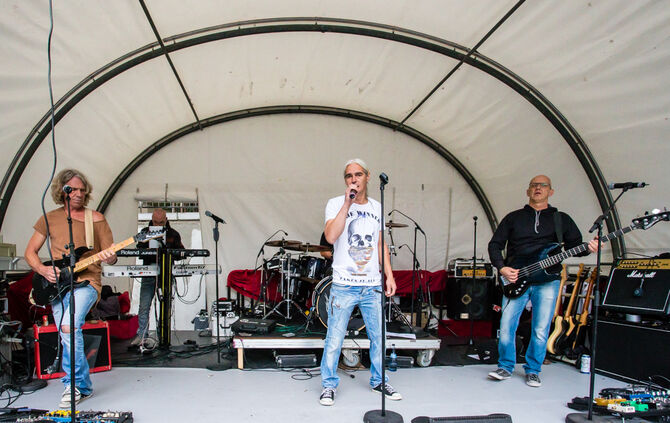 5. Weinfest eröffnet - Bild 03_33