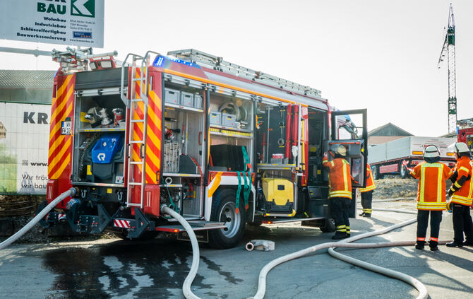 Brand in Lagerhalle_8