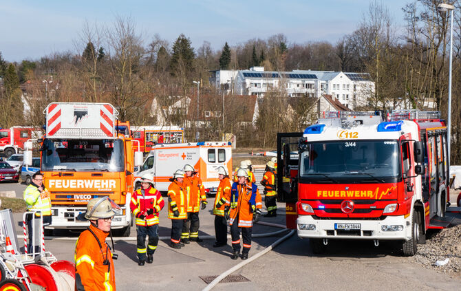 Brand in Lagerhalle_16