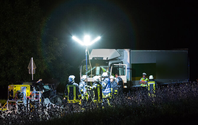 2 Tote bei Unfall - Bild 08_7